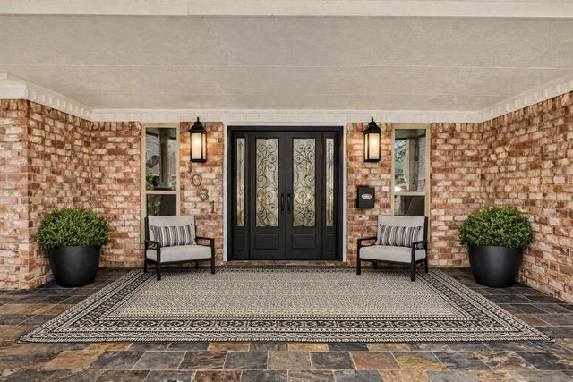 1031 Richelieu Lane, Houston, TX 77018