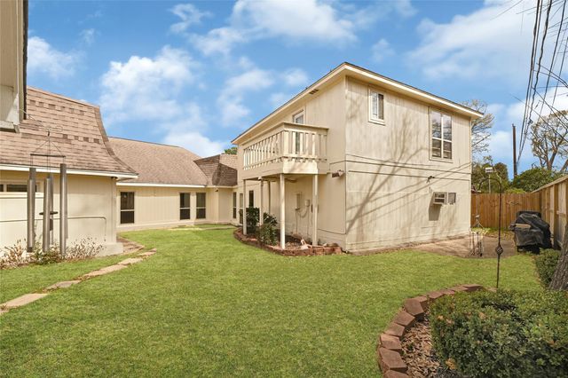 1031 Richelieu Lane, Houston, TX 77018