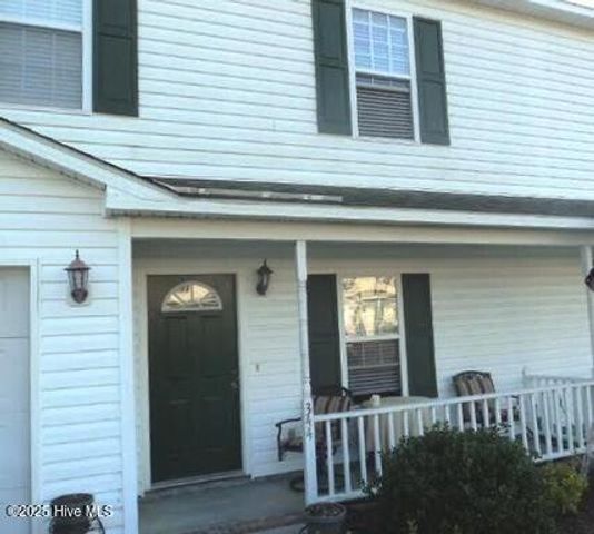 344 Winners Circle, Jacksonville, NC 28546