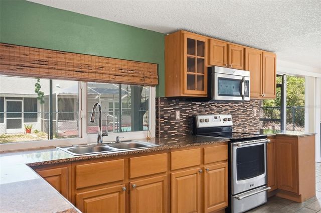12607 BLACKBERRY ROW, Hudson, FL 34667