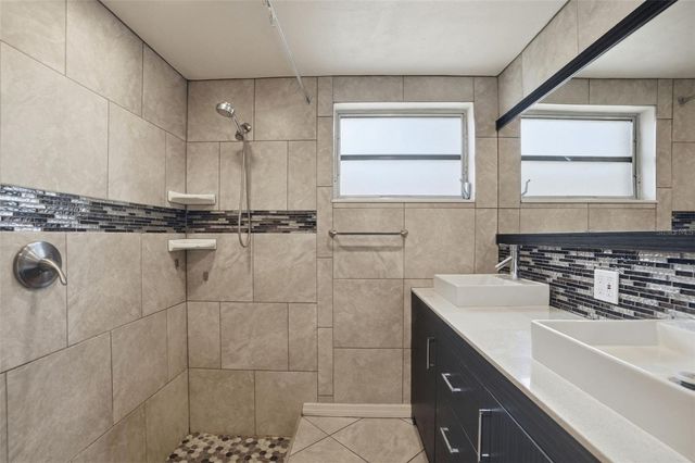 12607 BLACKBERRY ROW, Hudson, FL 34667