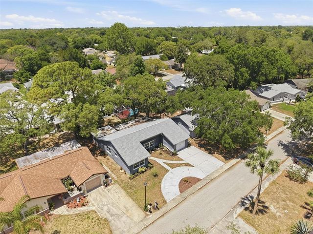 12607 BLACKBERRY ROW, Hudson, FL 34667