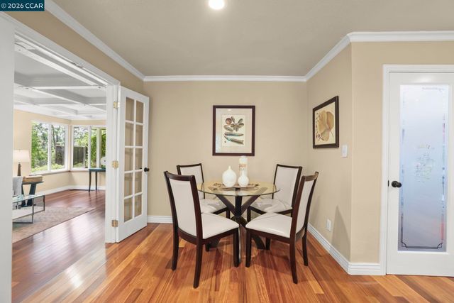 205 Summit Rd, Walnut Creek, CA 94598