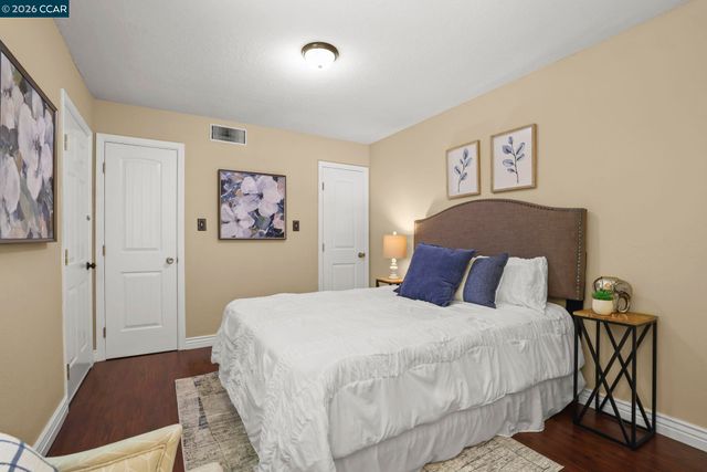 205 Summit Rd, Walnut Creek, CA 94598