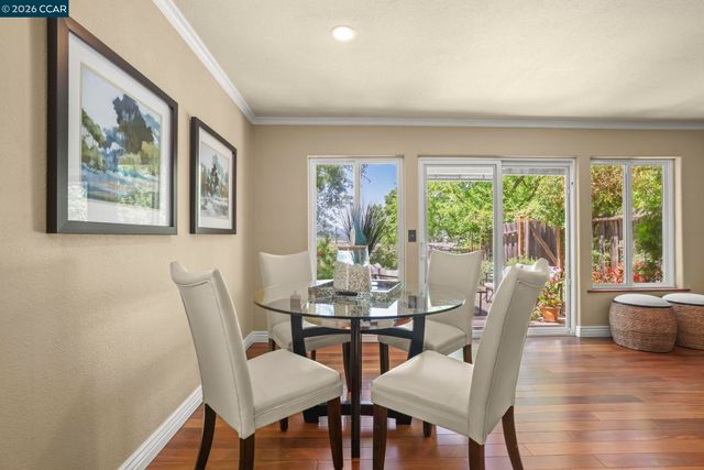 205 Summit Rd, Walnut Creek, CA 94598
