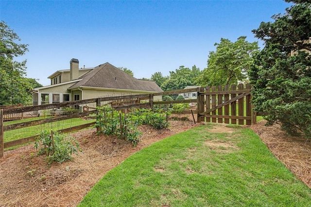 5403 Amity Drive, Powder Springs, GA 30127