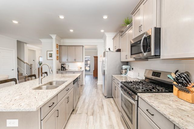 2 Moonlight Lane, Greenville, SC 29605