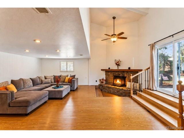5900 S Wolff Ct, Littleton, CO 80123