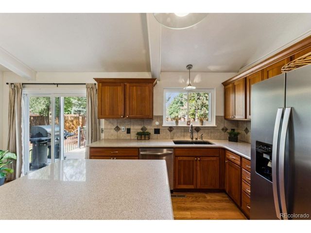 5900 S Wolff Ct, Littleton, CO 80123