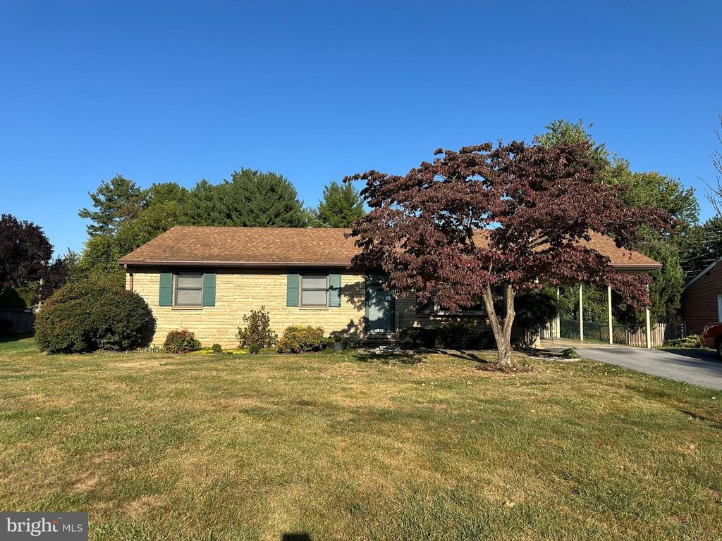 11812 PHEASANT TRL, Hagerstown, MD 21742