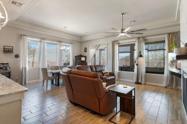 2650 Abrazo Road NE, Rio Rancho, NM 87124