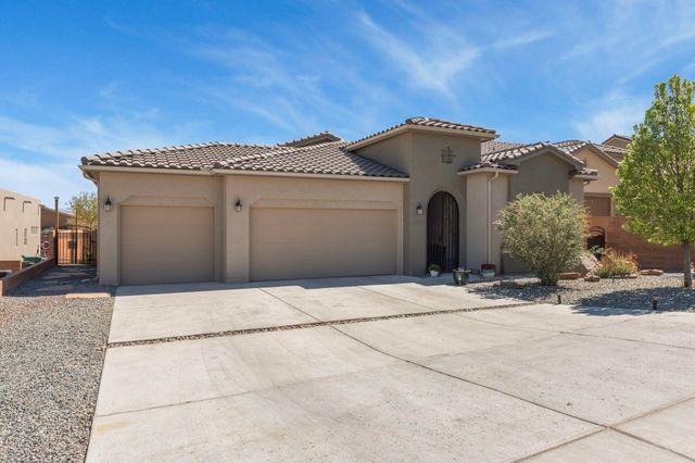 2650 Abrazo Road NE, Rio Rancho, NM 87124