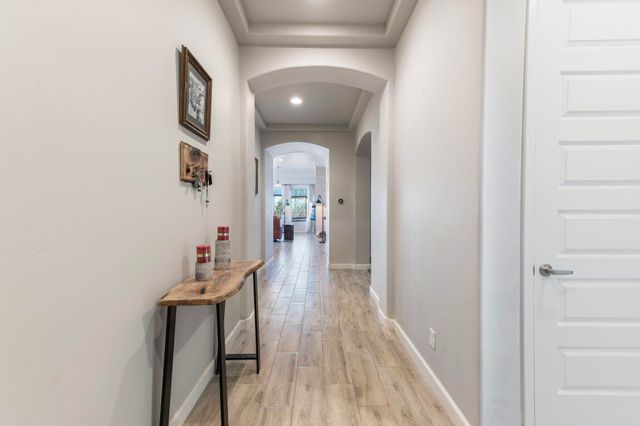 2650 Abrazo Road NE, Rio Rancho, NM 87124