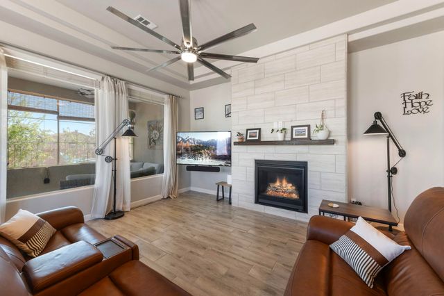 2650 Abrazo Road NE, Rio Rancho, NM 87124