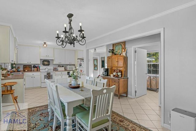 705 South Elm Street, Jesup, GA 31545