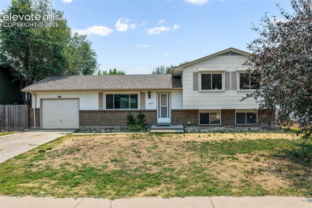 6635 Ocean Avenue, Colorado Springs, CO 80911