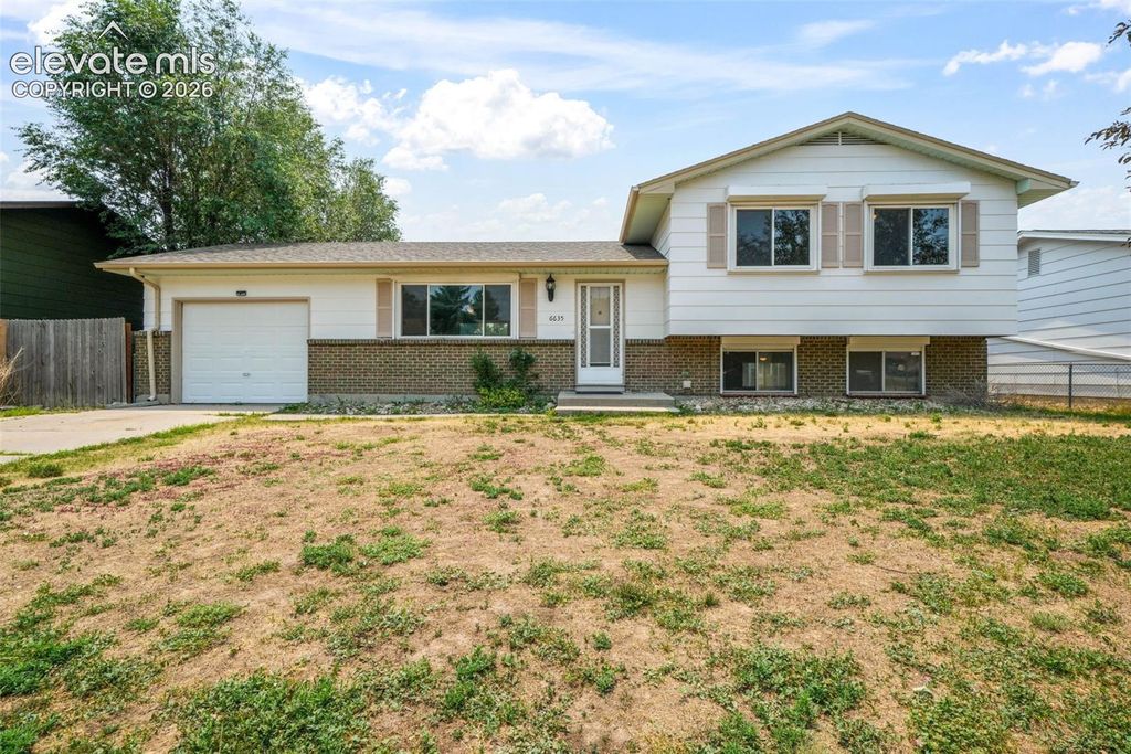 6635 Ocean Avenue, Colorado Springs, CO 80911