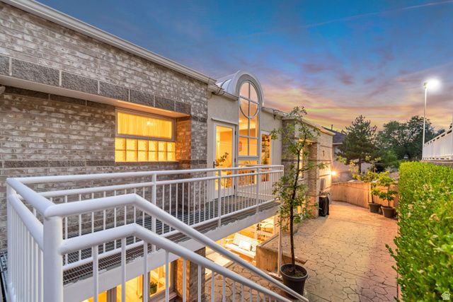 2457 S SCENIC DR, Salt Lake City, UT 84109