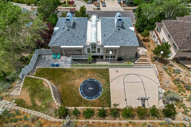 2457 S SCENIC DR, Salt Lake City, UT 84109