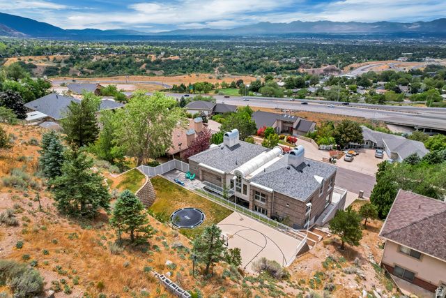2457 S SCENIC DR, Salt Lake City, UT 84109