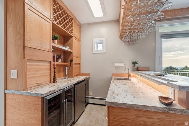 2457 S SCENIC DR, Salt Lake City, UT 84109