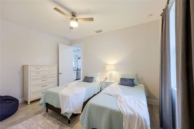 1510 NW 4th ST, Cape Coral, FL 33993