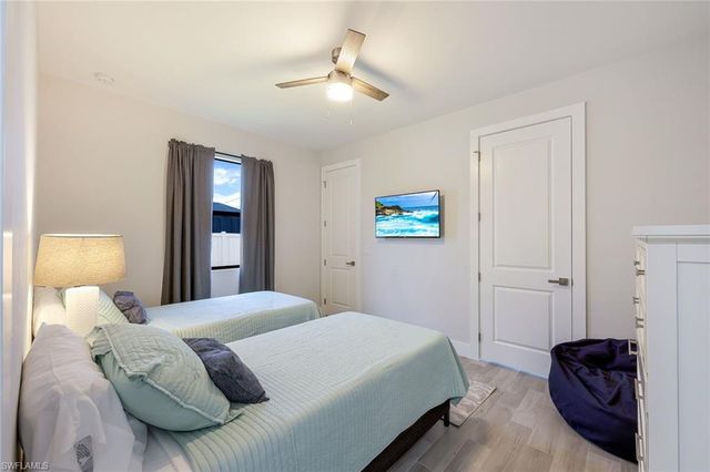 1510 NW 4th ST, Cape Coral, FL 33993