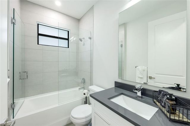 1510 NW 4th ST, Cape Coral, FL 33993