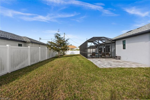 1510 NW 4th ST, Cape Coral, FL 33993