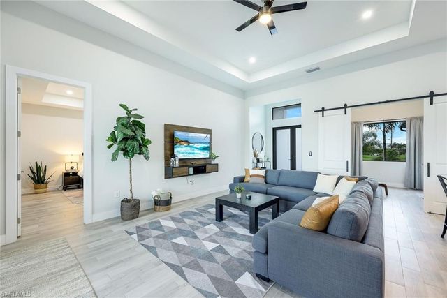 1510 NW 4th ST, Cape Coral, FL 33993