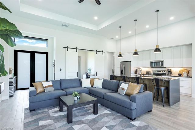 1510 NW 4th ST, Cape Coral, FL 33993