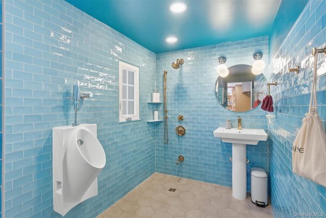 134 Fostertown Road, Newburgh, NY 12550