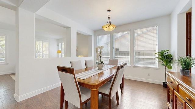 1740 Langholm Way, Folsom, CA 95630