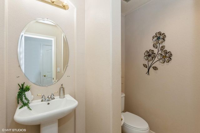 1740 Langholm Way, Folsom, CA 95630