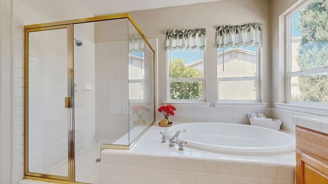 1740 Langholm Way, Folsom, CA 95630