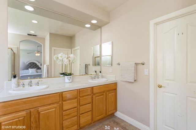 1740 Langholm Way, Folsom, CA 95630