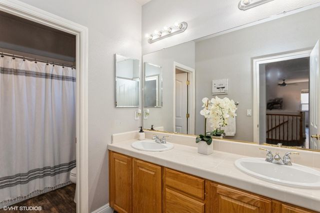 1740 Langholm Way, Folsom, CA 95630