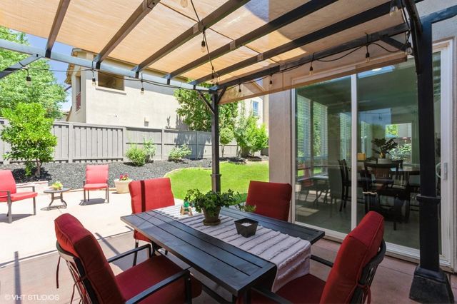 1740 Langholm Way, Folsom, CA 95630