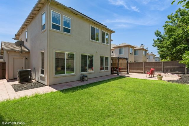 1740 Langholm Way, Folsom, CA 95630