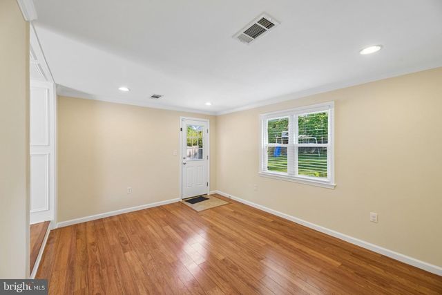 3304 PIPER LN, Alexandria, VA 22306