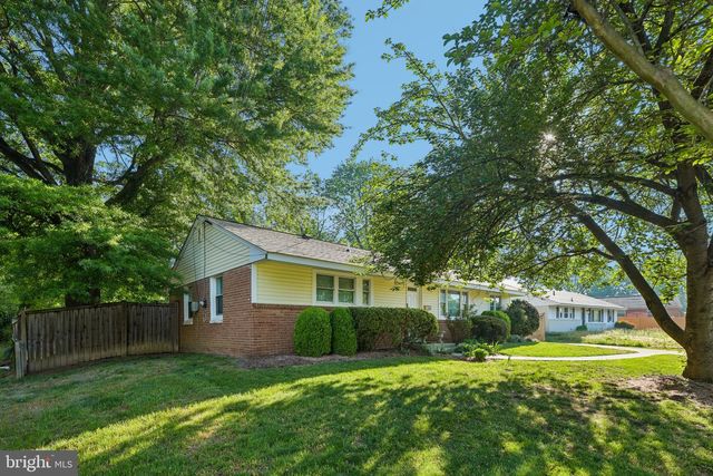 3304 PIPER LN, Alexandria, VA 22306