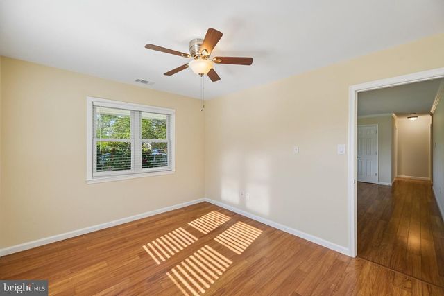 3304 PIPER LN, Alexandria, VA 22306