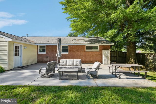 3304 PIPER LN, Alexandria, VA 22306