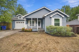 301 Pasley Street, Waxahachie, TX 75165