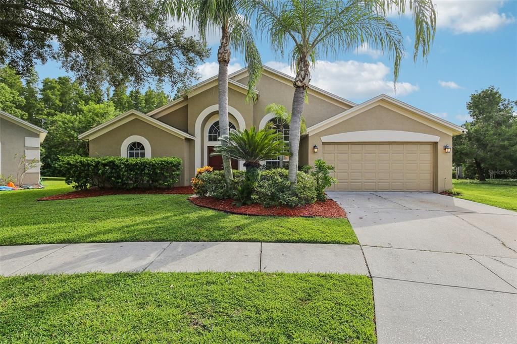 18008 SPARROWS NEST DRIVE, Lutz, FL 33558