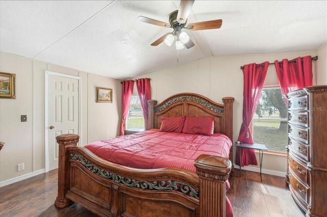 1020 98 W, Frostproof, FL 33843