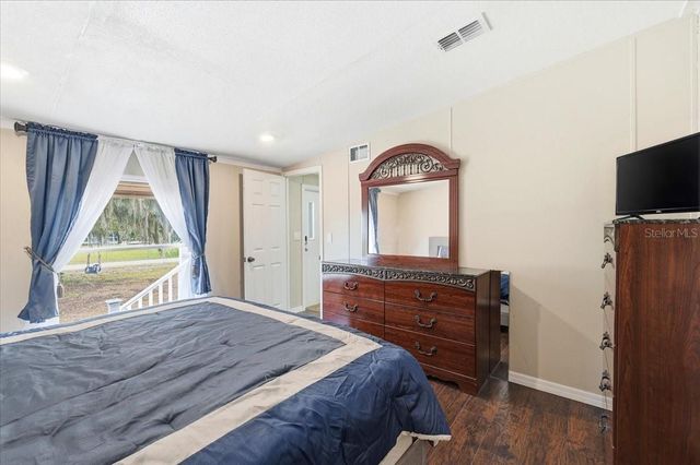 1020 98 W, Frostproof, FL 33843
