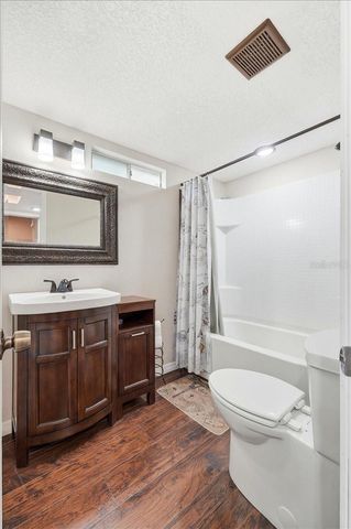 1020 98 W, Frostproof, FL 33843