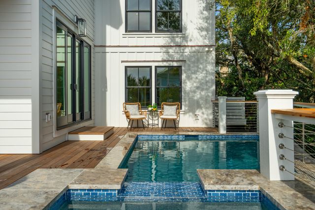 13 56th Avenue, Isle Of Palms, SC 29451