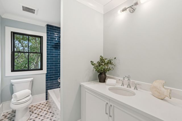 13 56th Avenue, Isle Of Palms, SC 29451